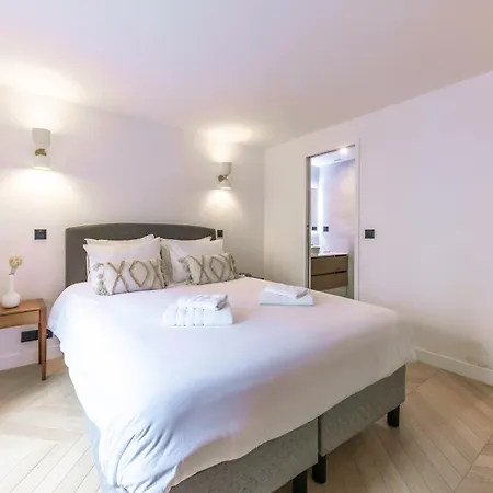 Brand New 3 Bedrooms Facing Madeleine St Honore Apartment
