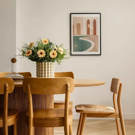 Brand New 3 Bedrooms Facing Madeleine St Honore Apartment *