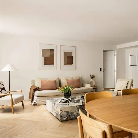 Apartment Brand New 3 Bedrooms Facing Madeleine St Honore
